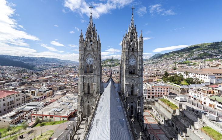 Quito Basilica Towers