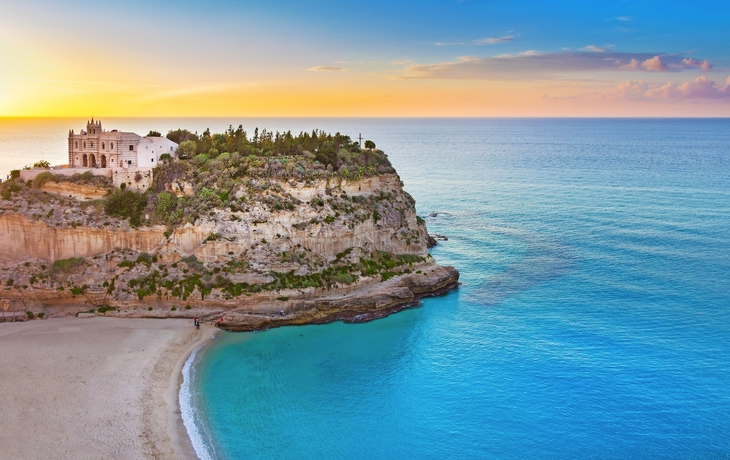 Tropea Kalabrien Sizilien Sonnenuntergang